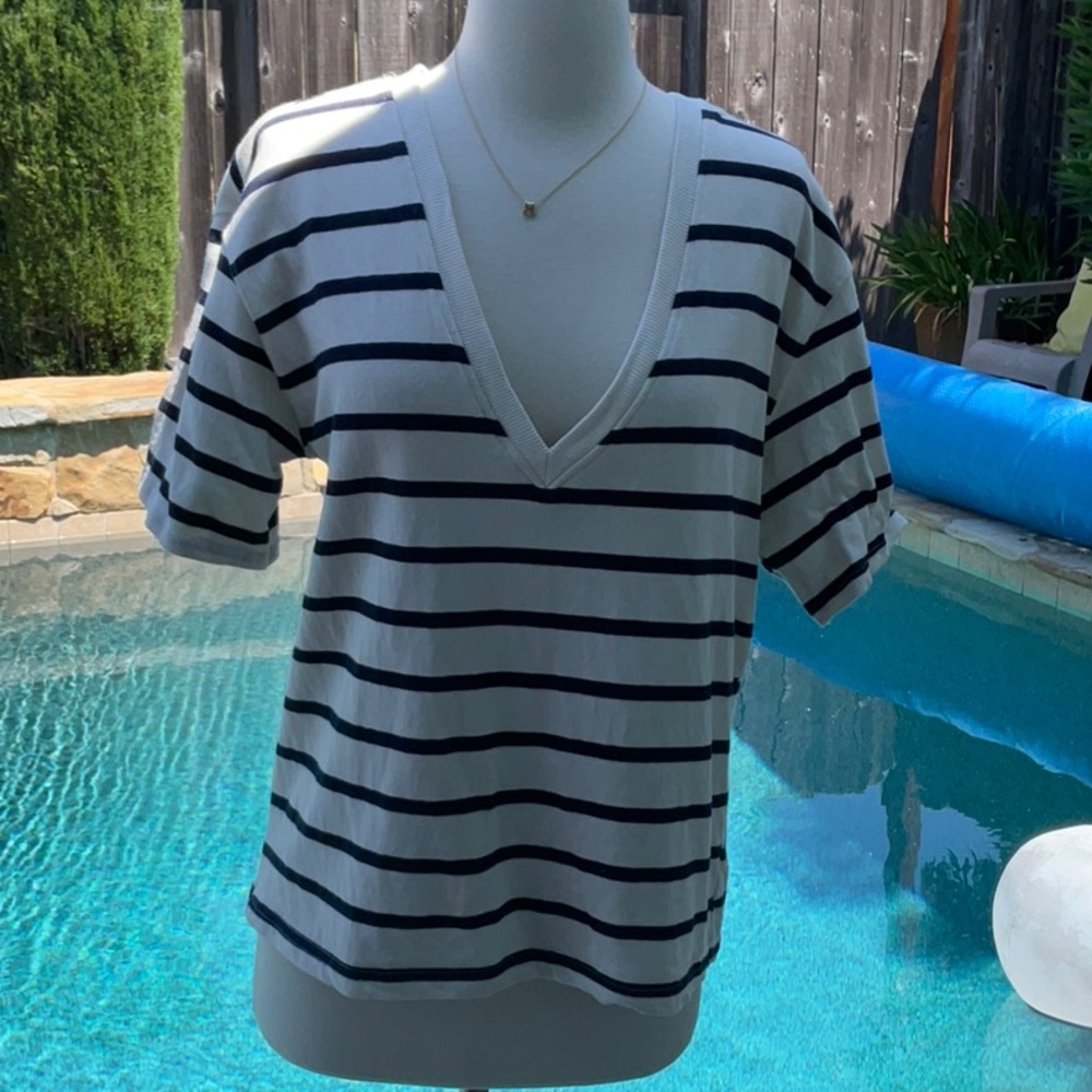 Zara BLue and  White Thick Slub Striped V-Neck Short Sleeve T-Shirt